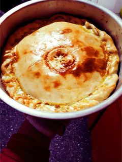 Una foto de Tarta de ACELGA relleno y masa👩🏻🍳