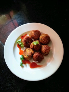 A picture of Cabbage, Potato Pakora.