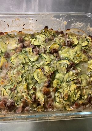 Une photo de Flan de courgettes au bœuf, oignon de roscoff et romarin