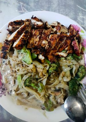 Foto resep Roasted chicken fetucinni carbonara 😼