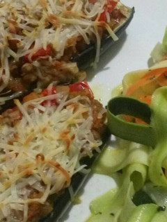 Una foto de Berenjenas rellenas de lentejas