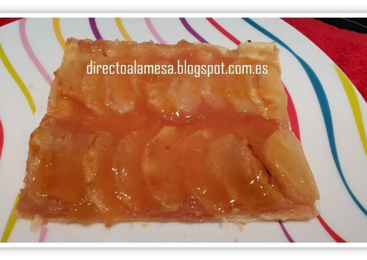Tarta de manzana en hojaldre y con compota