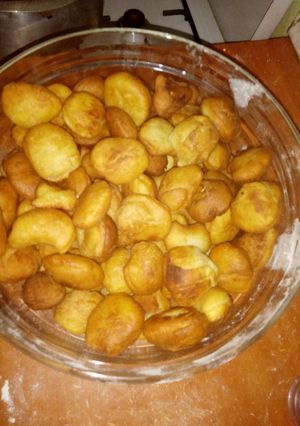 A picture of Mandazi.