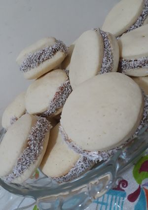 Una foto de Alfajorcitos de Maicena