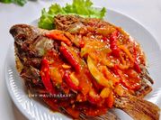 Gambar ikan nila asam manis pedas