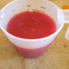 A picture of Mixed Berry Sauce.