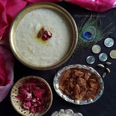 A picture of Kheer / kheeri.