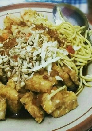 Foto resep Tahu kupat solo