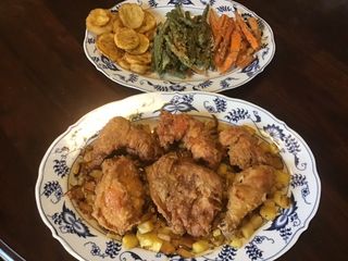 200 California Farm Tempura Chicken on Pine Apple