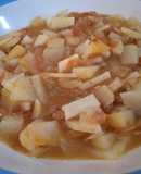 Caldillo de papas con machaca (carne seca)