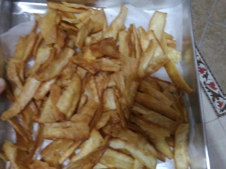 Langkah Gampang Membikin Resep Keripik ketela renyah banget yang Bisa Manjain Lidah Anti Ribet, Mantap Sekali