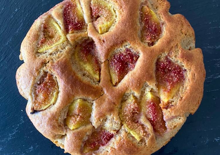 Torta integrale ai fichi senza burro