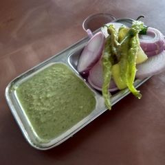A picture of (Spicy) Coriander Chutney.