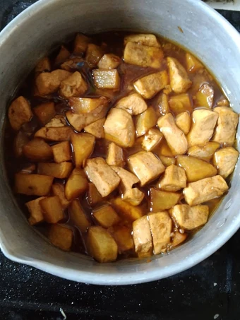 Cara Mudah Membikin Resep Semur Tahu Kentang yang Uenak Anti Ribet, Uenak Banget