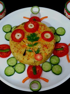 વઘારેલી ખીચડી (Vaghareli Khichdi Recipe In Gujarati) રેસીપી મુખ્ય ફોટો