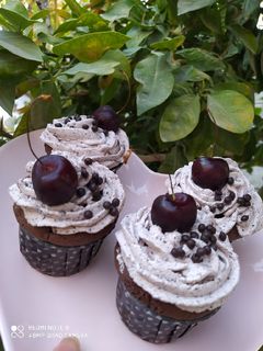 عکسی از دستور کاپ کیک زینب خانوم پز