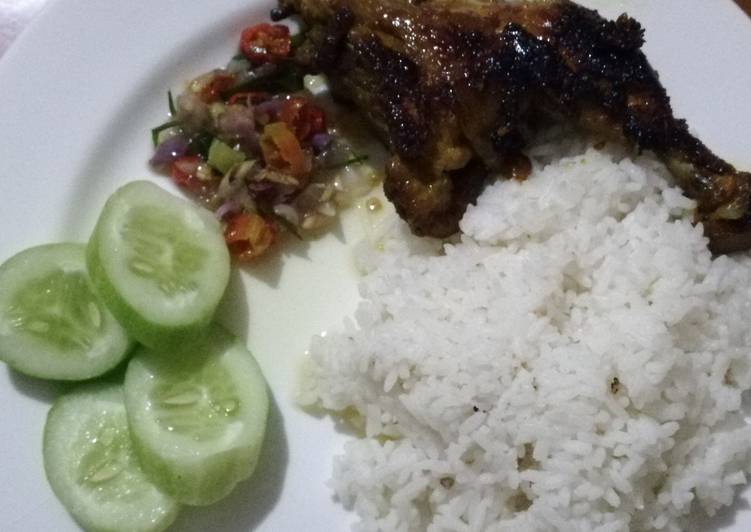 Resep Ayam Bakar Madu Sederhana dengan Happy Call ala Febs, Enak Banget