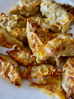 Una foto de EMPANADAS ARGENTINAS 🥟🇦🇷