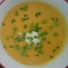 A picture of Roast pumpkin soup.