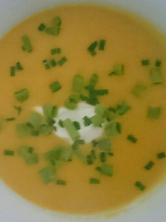 A picture of Roast pumpkin soup.