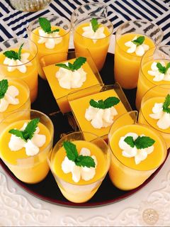 Hình của món Mango Pudding.