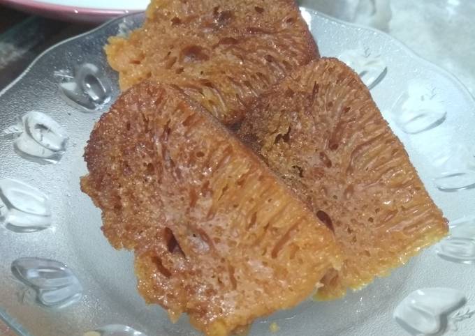 Bolu Karamel Sarang Semut Kukus