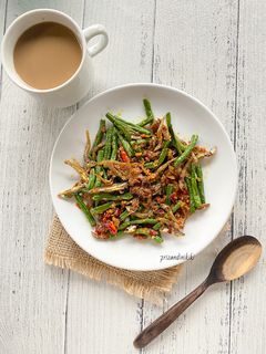 Foto resep Oseng teri kacang panjang