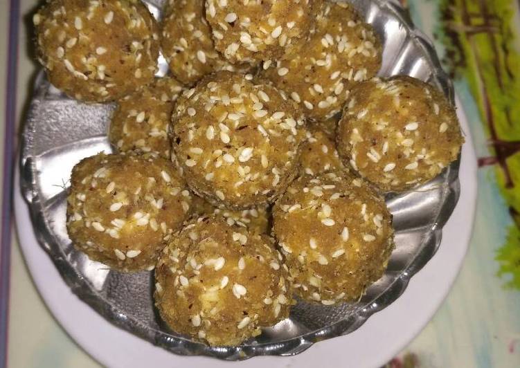 Simple Way to Make Perfect Ginger sesame small laddoo