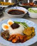 Nasi Lemak with Curry Chicken