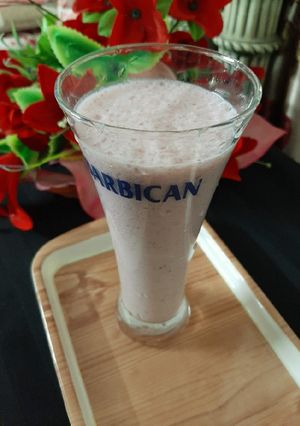 A picture of Strawberry smoothie.