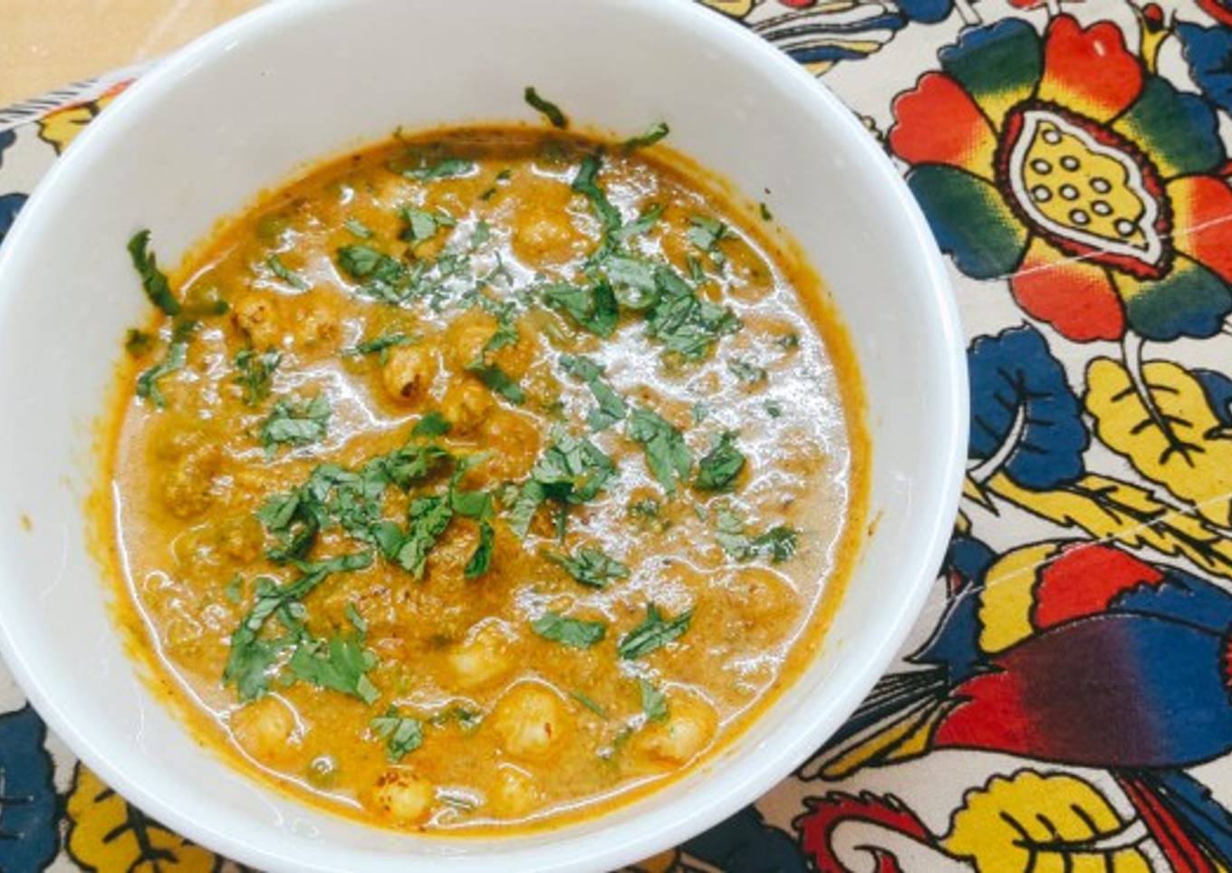 Khoya,matar, makhana curry