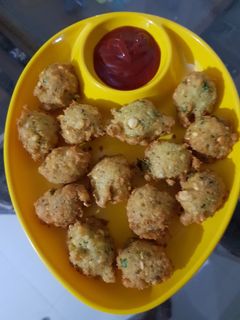 દાળ વડા (Dal Vada Recipe In Gujarati) રેસીપી મુખ્ય ફોટો