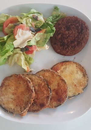 Une photo de Aubergines panées