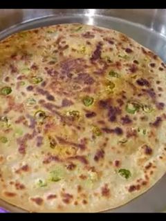 आलू के पराठे (Aloo ke parathe recipe in hindi) रेसिपी मुख्य फोटो