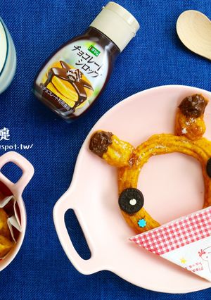Pokémon GO皮卡丘南瓜吉拿棒【HOLA愛生活】 的食譜成品照片
