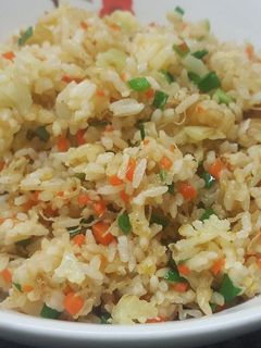 Hình của món Cơm rang thập cẩm.