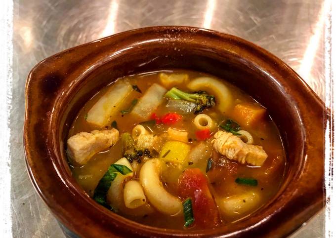 How to Prepare Super Quick Homemade Chicken Minestrone Soup