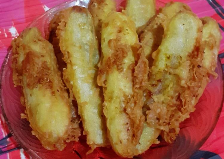 Anti Ribet, Memasak Pisang goreng kerispy mentega😋😋 Farah Quinn