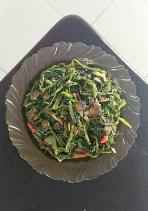 Foto resep Tumis Kangkung Kerang