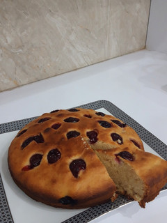 عکسی از دستور کیک آلبالو