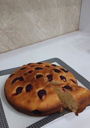 عکسی از دستور کیک آلبالو