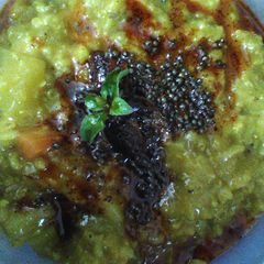 A picture of Tandoori multigrain khichdi loaded with vegitables.