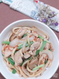 日式雞肉炒烏龍麵 的食譜成品照片