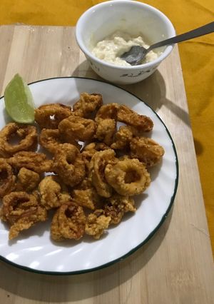 A picture of Crispy squid rings.