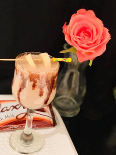 A picture of Banana Chocolate Shake.