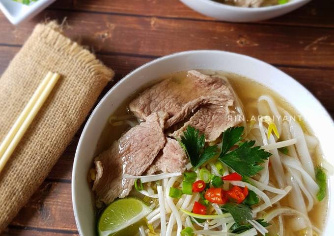 263. Pho Bo (Vietnames Beef Noodle Soup)