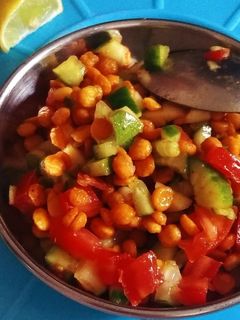 बूंदी ‌‌‌‌‌चाट(bundi chaat recipe in hindi) रेसिपी मुख्य फोटो