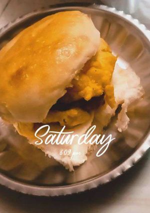 वड़ा पाव (vada pav recipe in Hindi) रेसिपी मुख्य फोटो