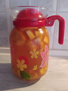 Φωτογραφία της συνταγής Sangria η φρουτενια!!!