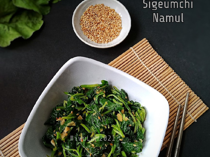 Langkah Mudah untuk Membuat Salad Bayam Korea (Sigeumchi Namul) Anti Gagal